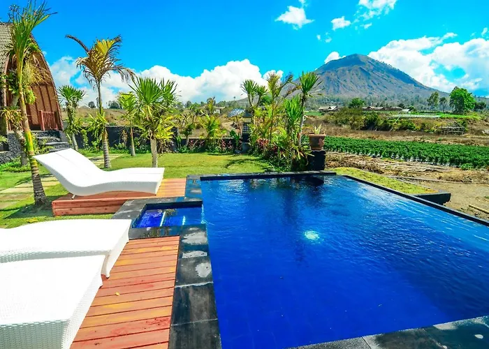 Batur Panorama 3*